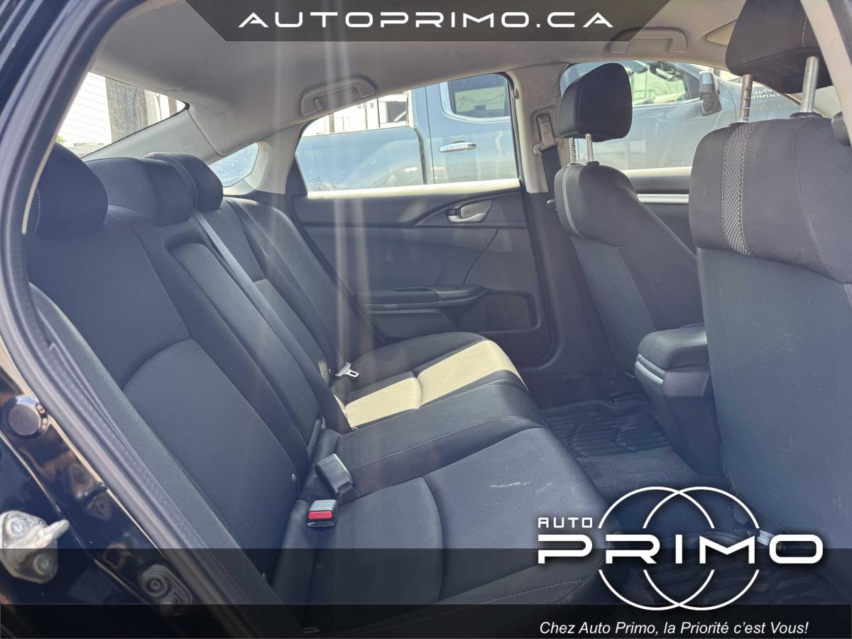 2023 Ford Maverick Hybrid - Image 12
