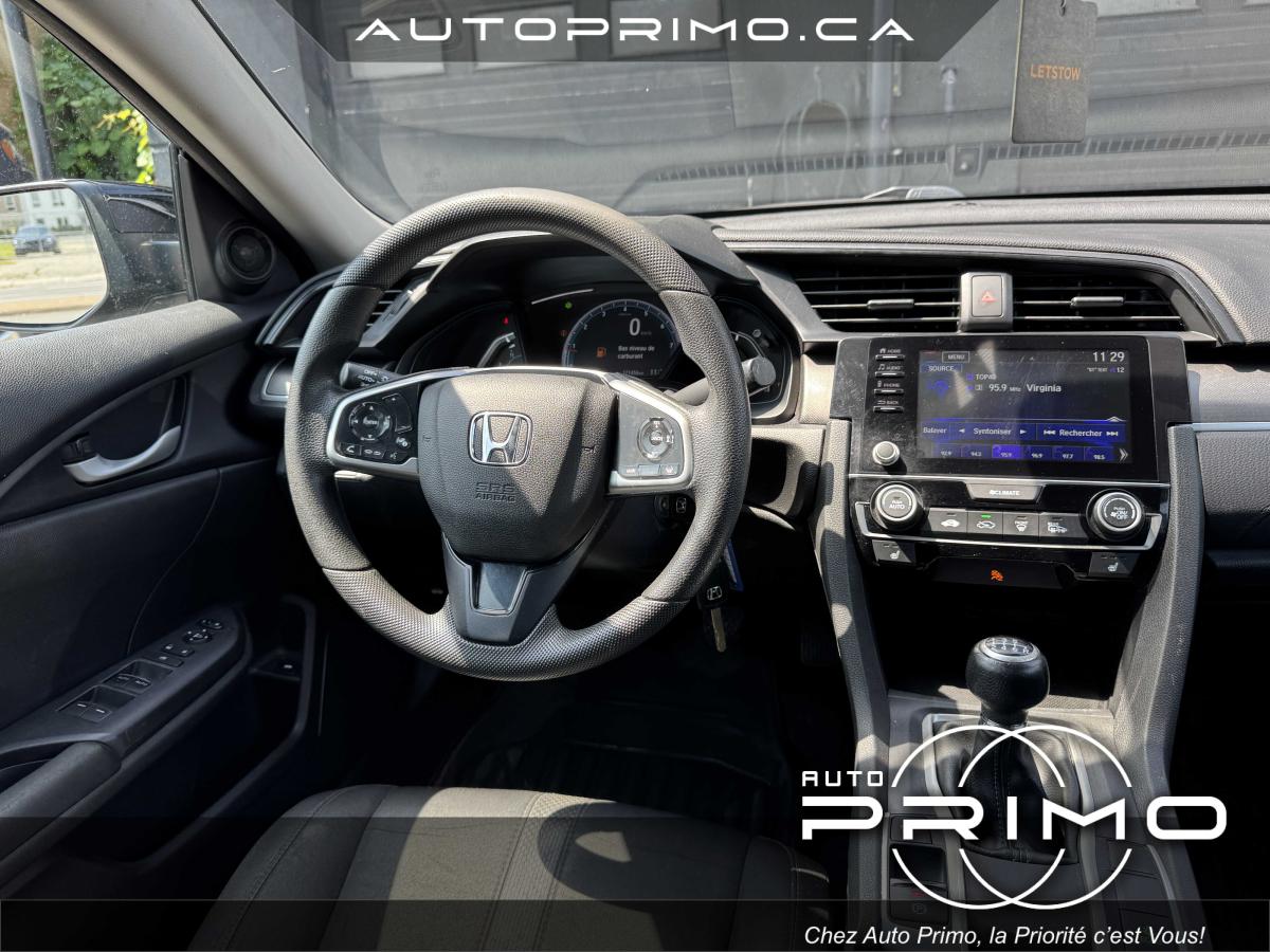 2023 Ford Maverick Hybrid - Image 16