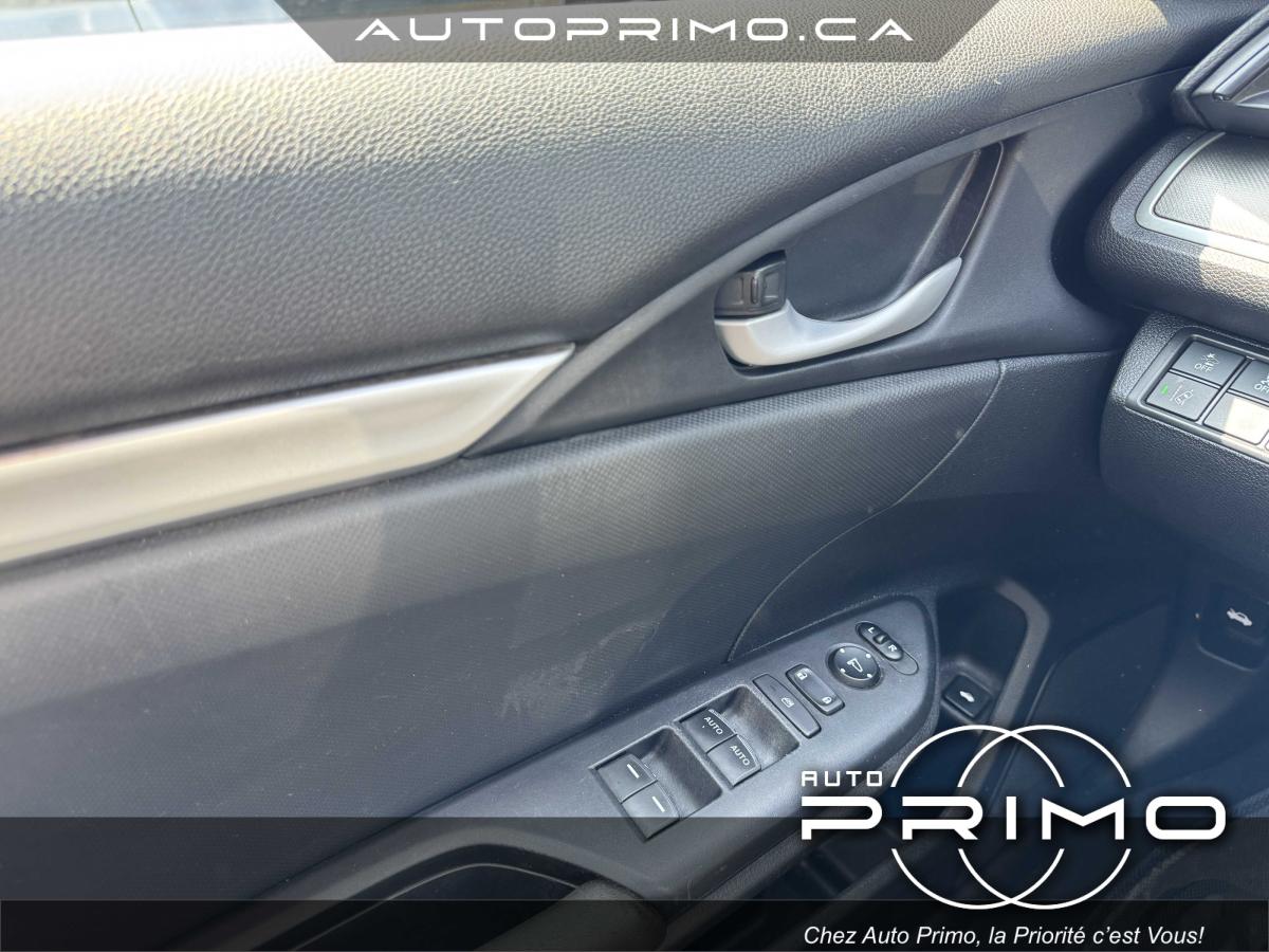 2023 Ford Maverick Hybrid - Image 28