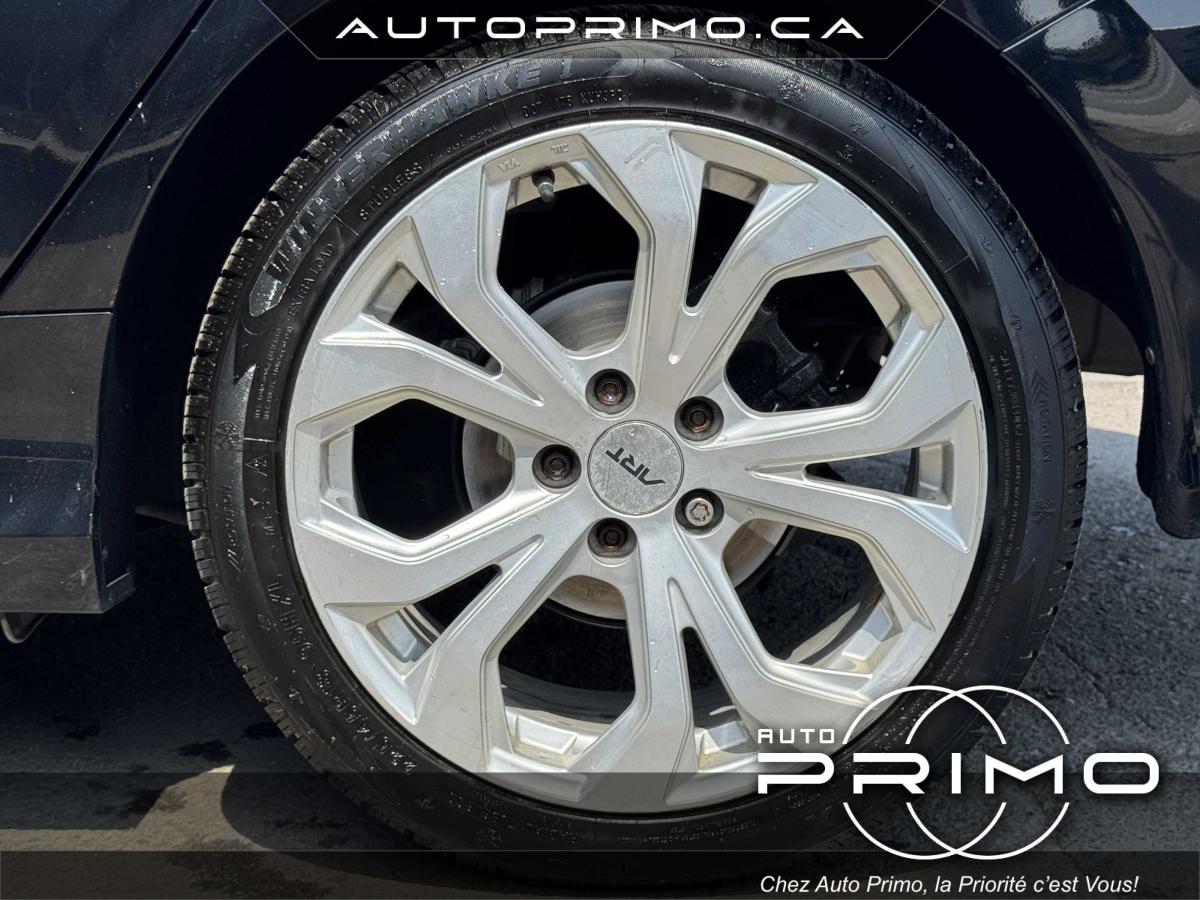 2023 Ford Maverick Hybrid - Image 29