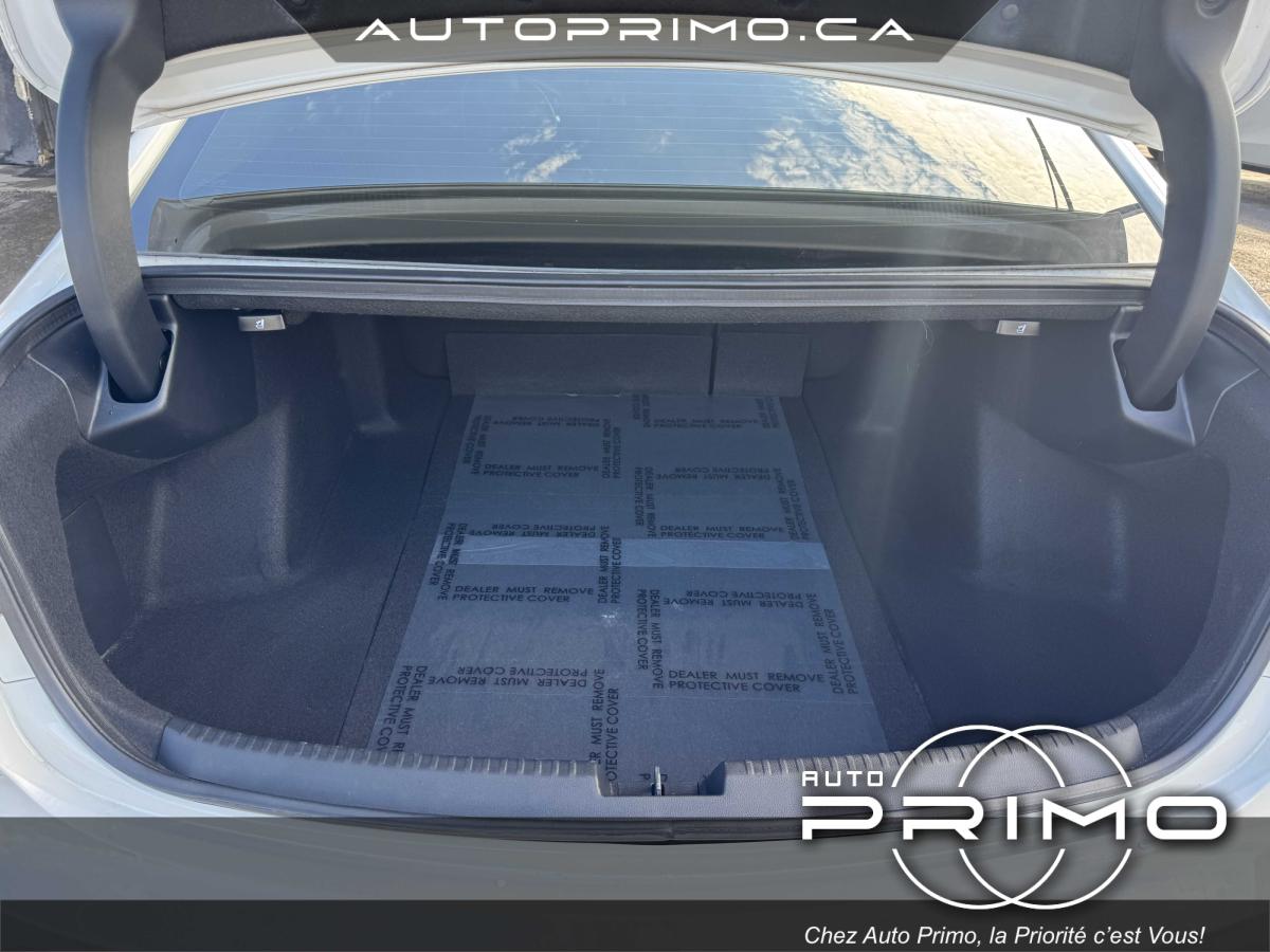 2026 Ford Explorer - Image 16