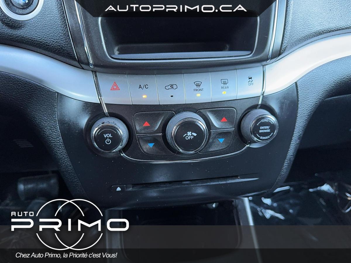 2022 Volvo S60 - Image 25