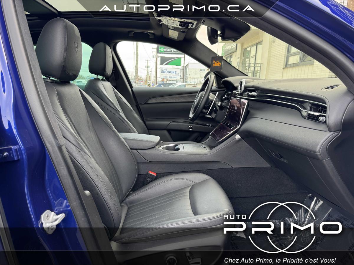 2022 Ford Explorer - Image 20