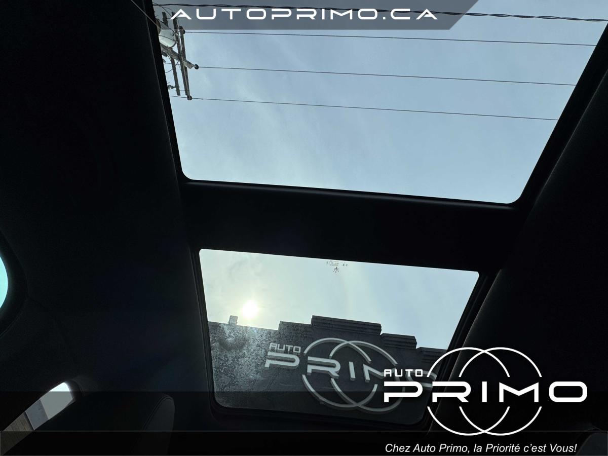 2022 Ford Explorer - Image 22