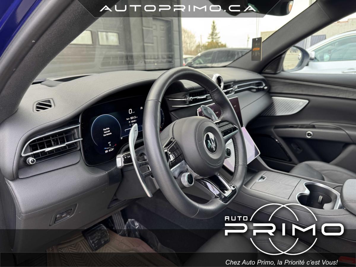 2022 Ford Explorer - Image 23
