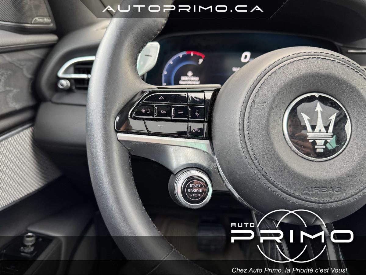 2022 Ford Explorer - Image 29