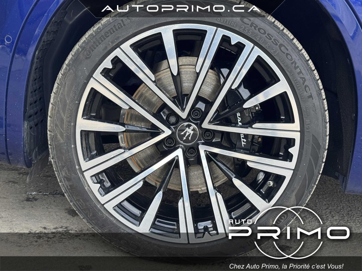 2022 Ford Explorer - Image 46
