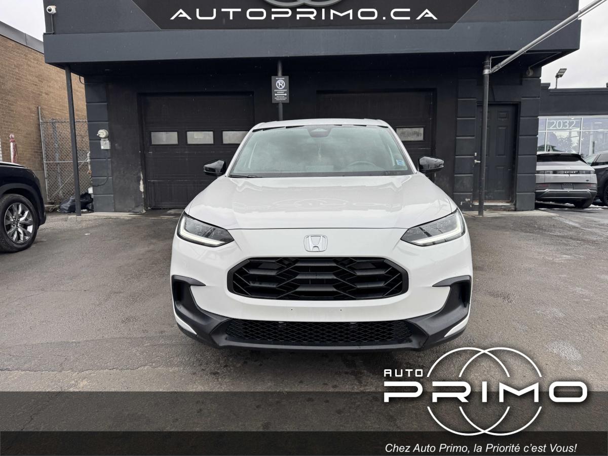 2021 Hyundai Venue - Image 2