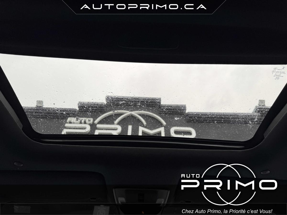 2021 Hyundai Venue - Image 15