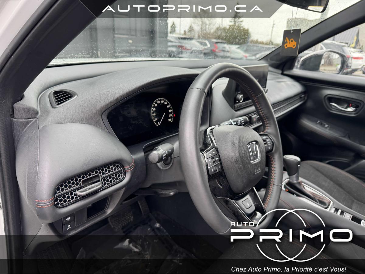 2021 Hyundai Venue - Image 16