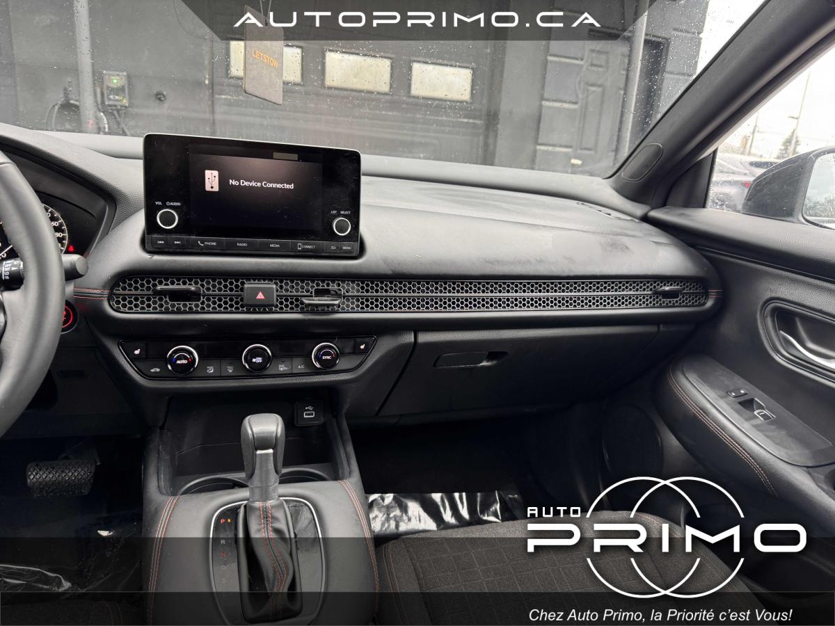 2021 Hyundai Venue - Image 19