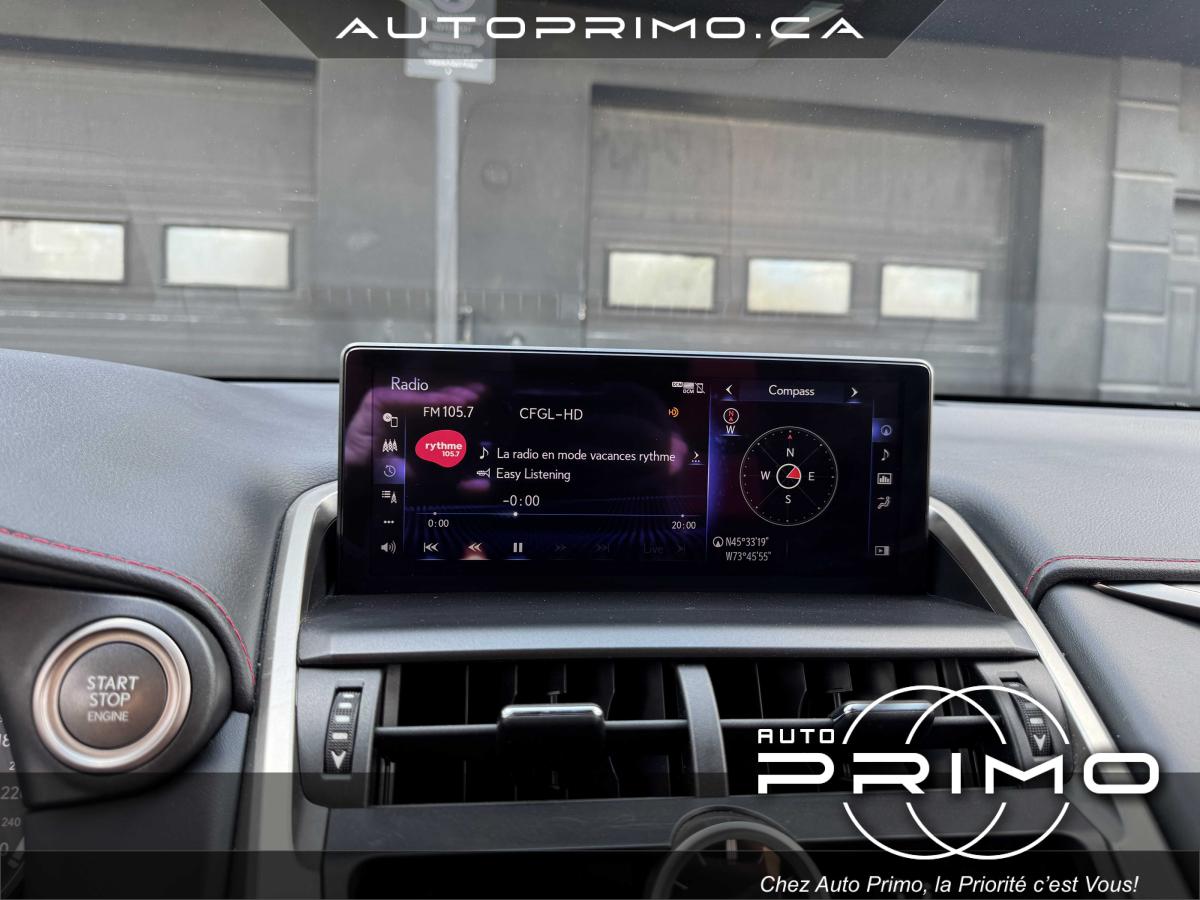 2023 Volvo XC40 - Image 37