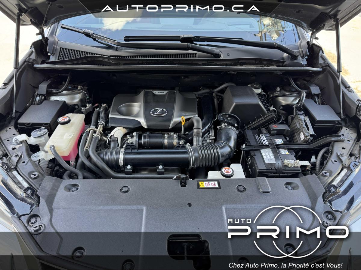 2023 Volvo XC40 - Image 48