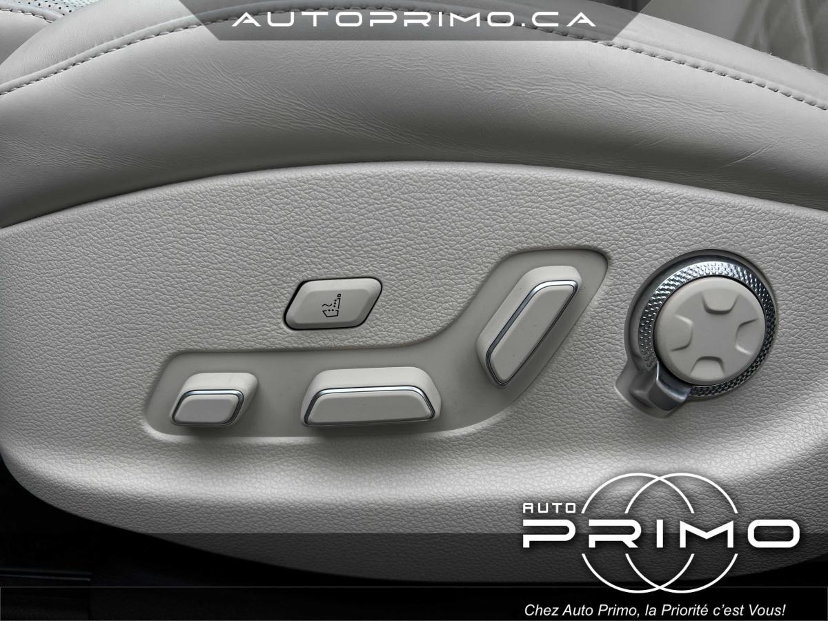 2025 Volvo XC90 Plug-In Hybrid - Image 12