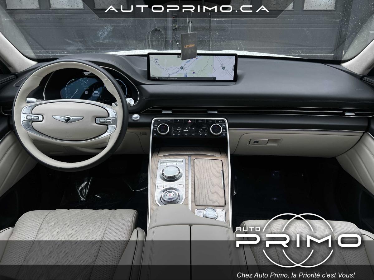 2025 Volvo XC90 Plug-In Hybrid - Image 30