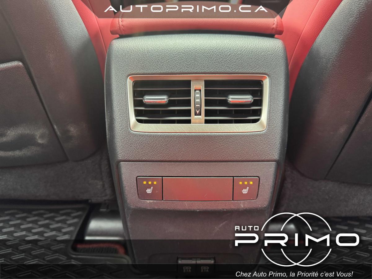 2024 Volvo XC60 Recharge - Image 15