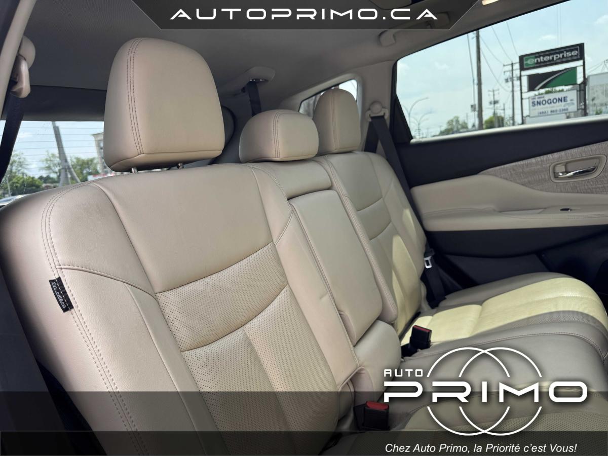 2015 Hyundai Santa Fe Sport - Image 19