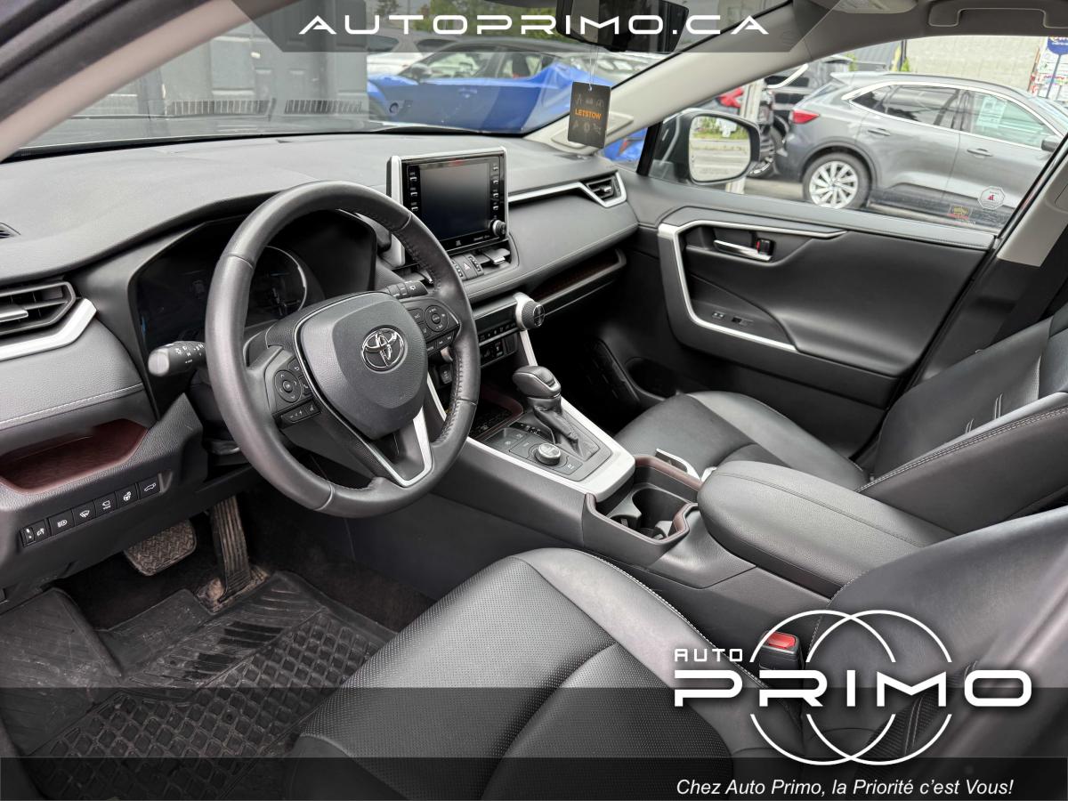 2021 Ford Explorer - Image 20