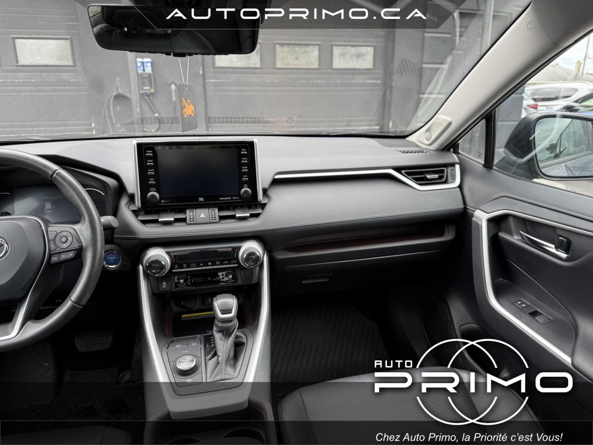 2021 Ford Explorer - Image 23