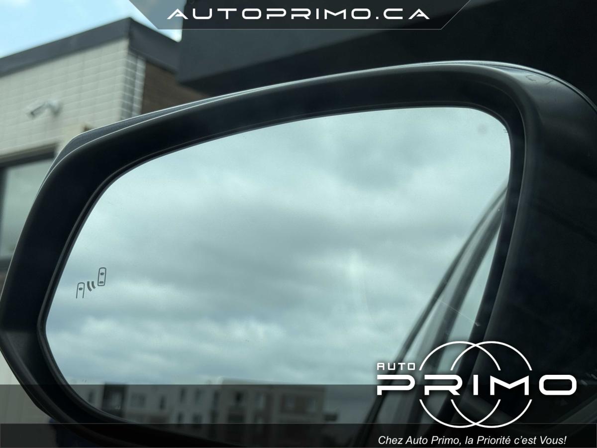 2021 Ford Explorer - Image 32