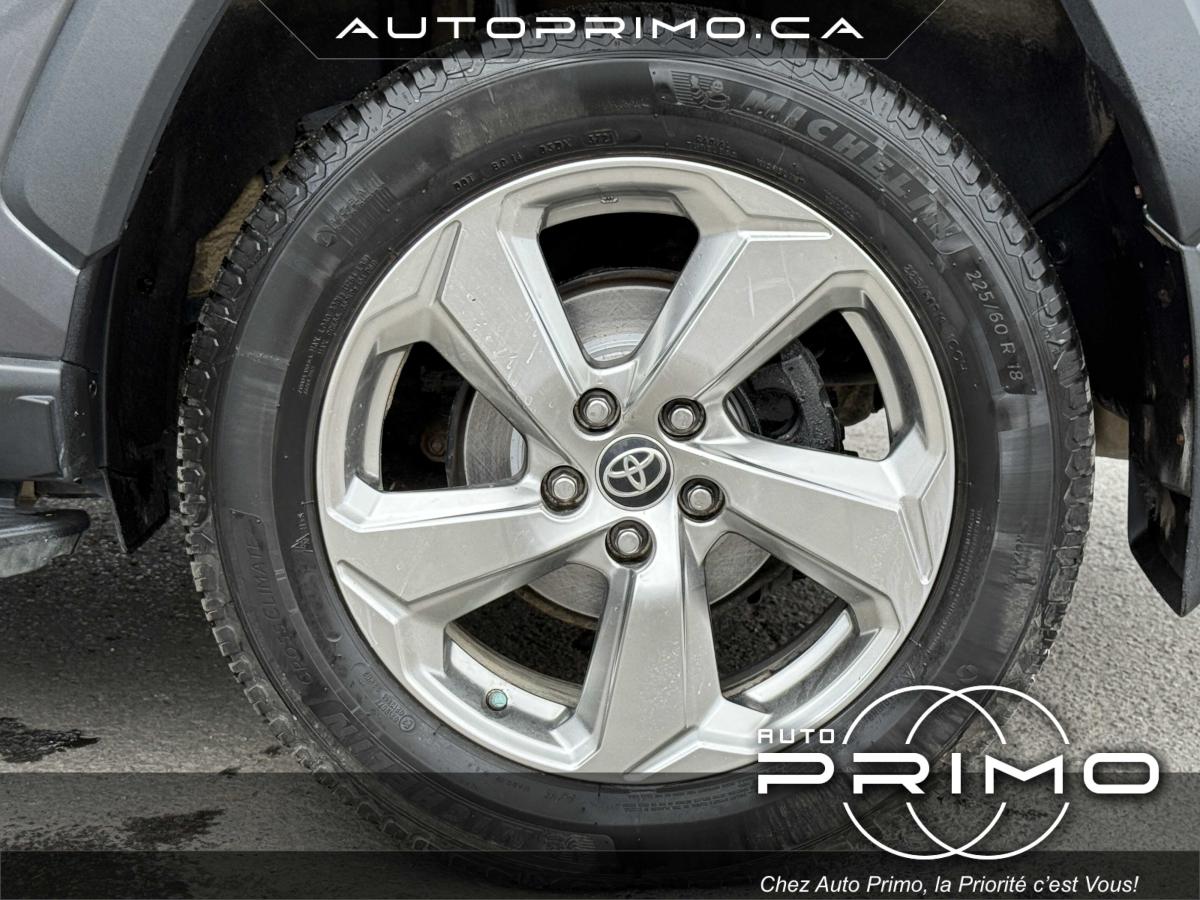 2021 Ford Explorer - Image 34