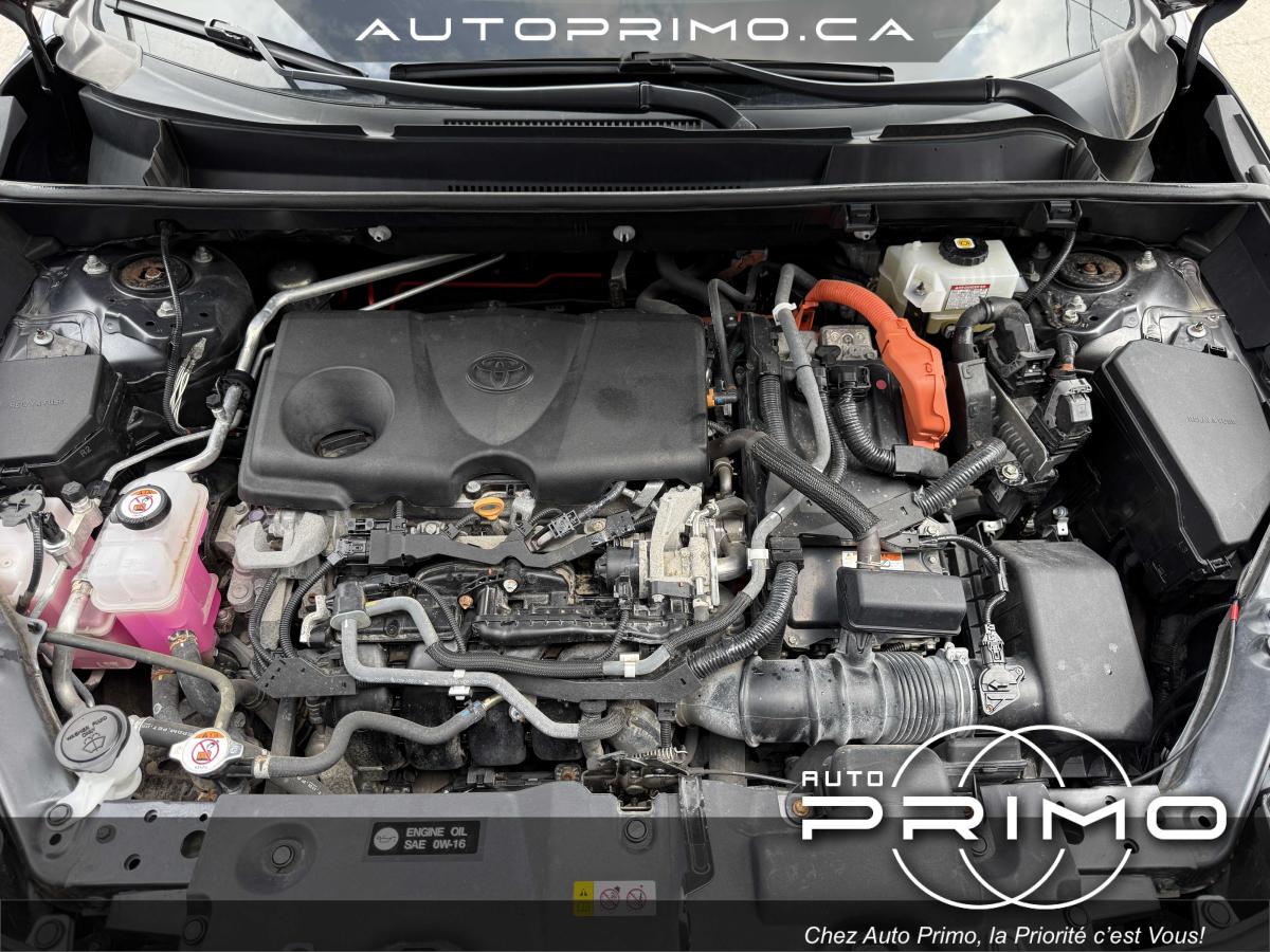 2021 Ford Explorer - Image 35