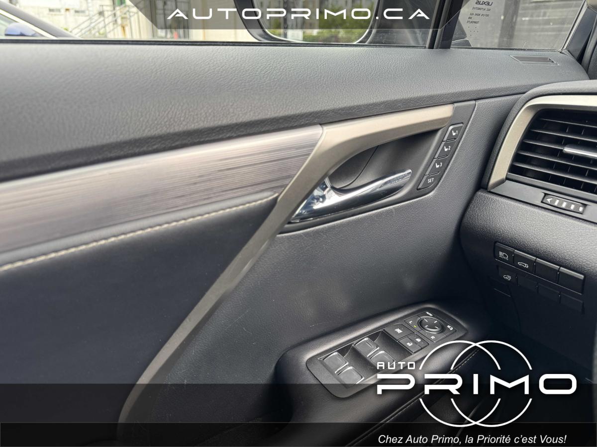 2024 Mitsubishi Outlander - Image 13