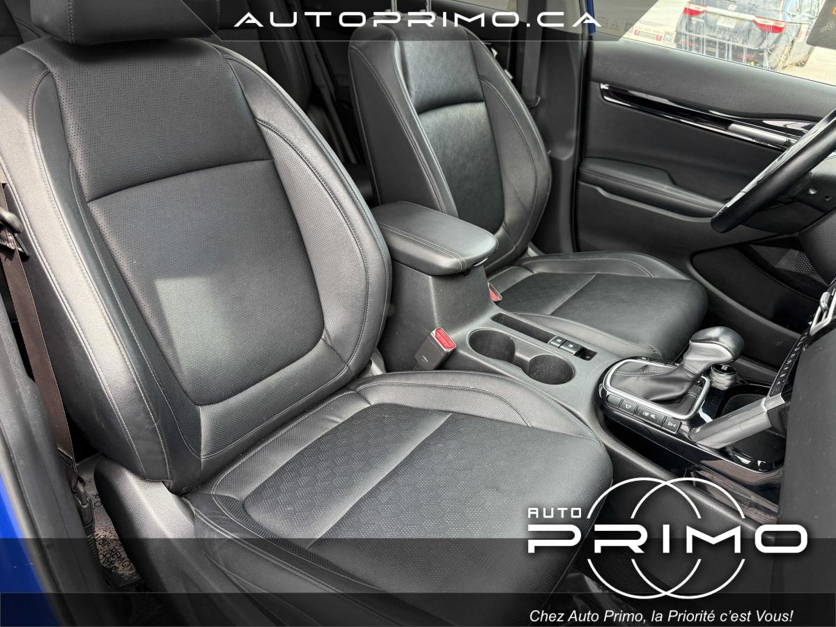 2024 Mazda CX-50 - Image 17