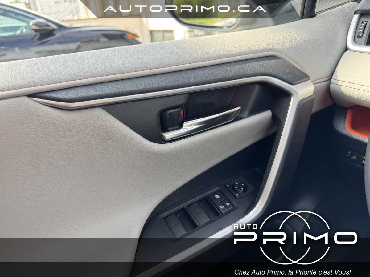 2026 Ford Transit - Image 12