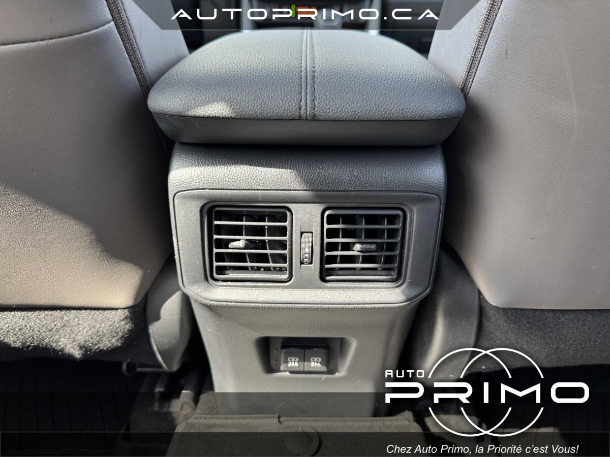 2026 Ford Transit - Image 38