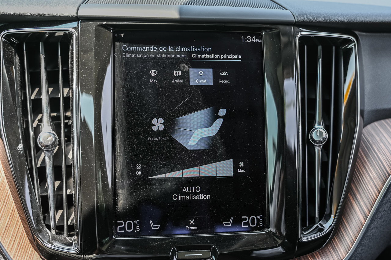 2022 Kia Sorento - Image 22