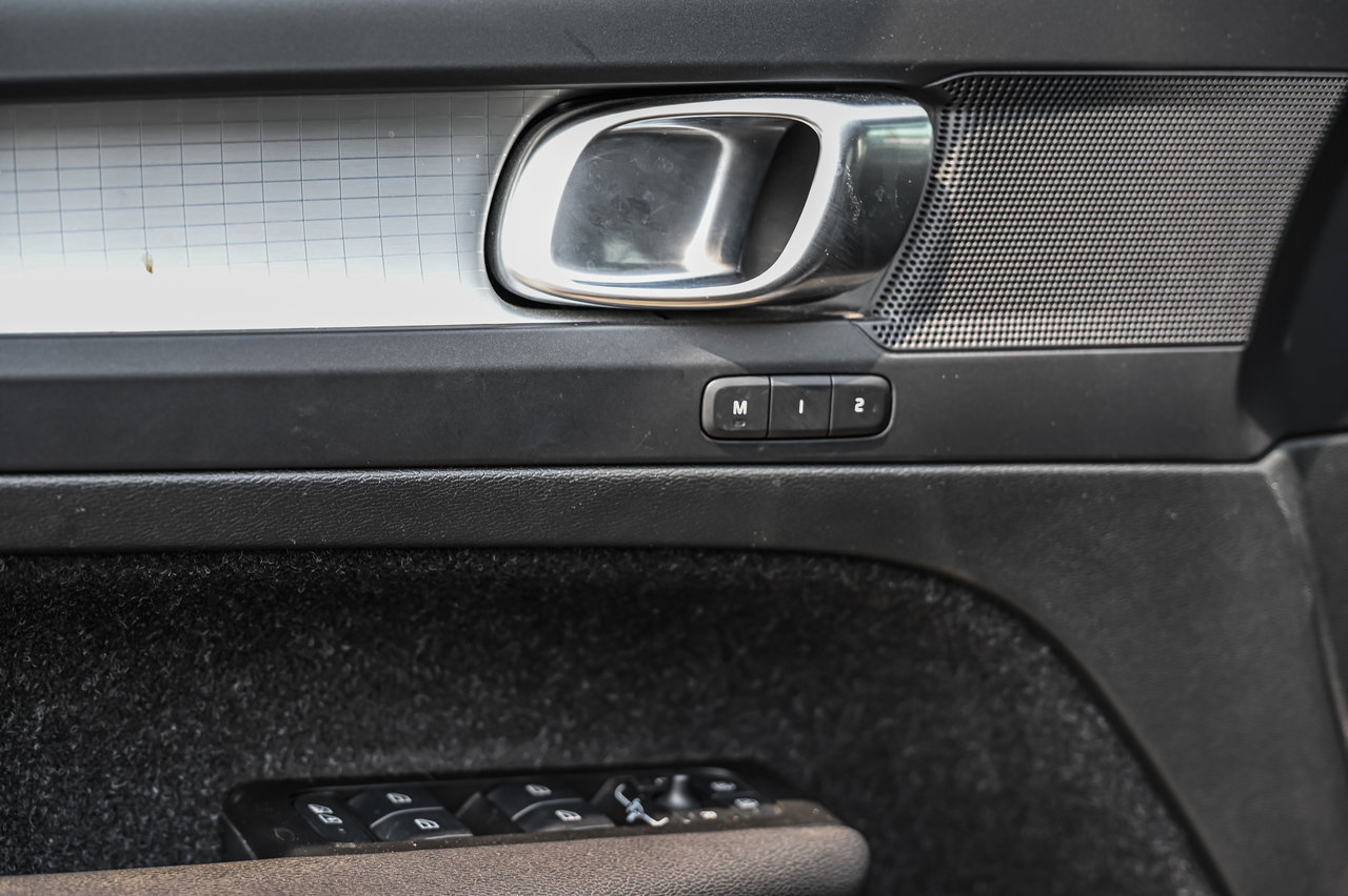 2024 Jeep Wrangler - Image 15