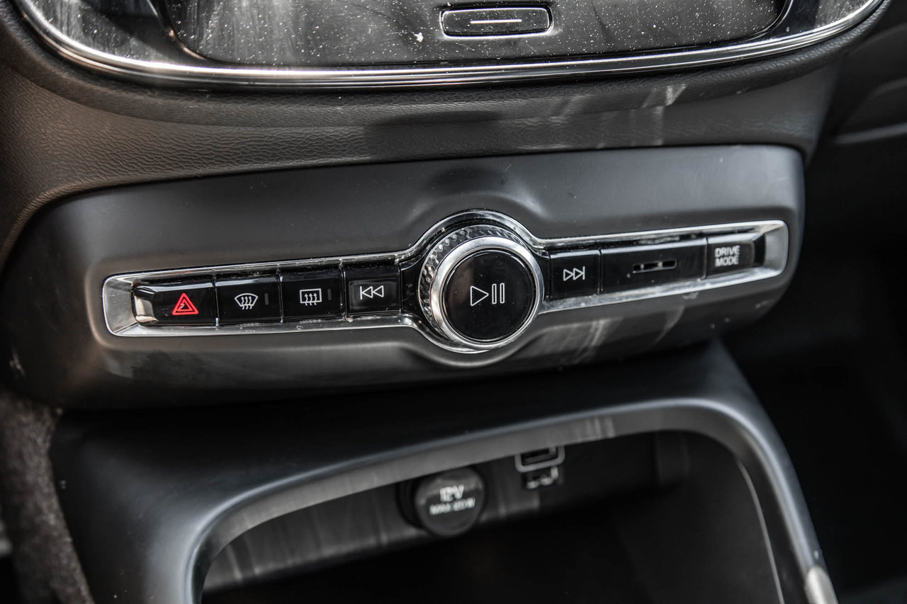 2024 GMC Sierra 1500 - Image 24