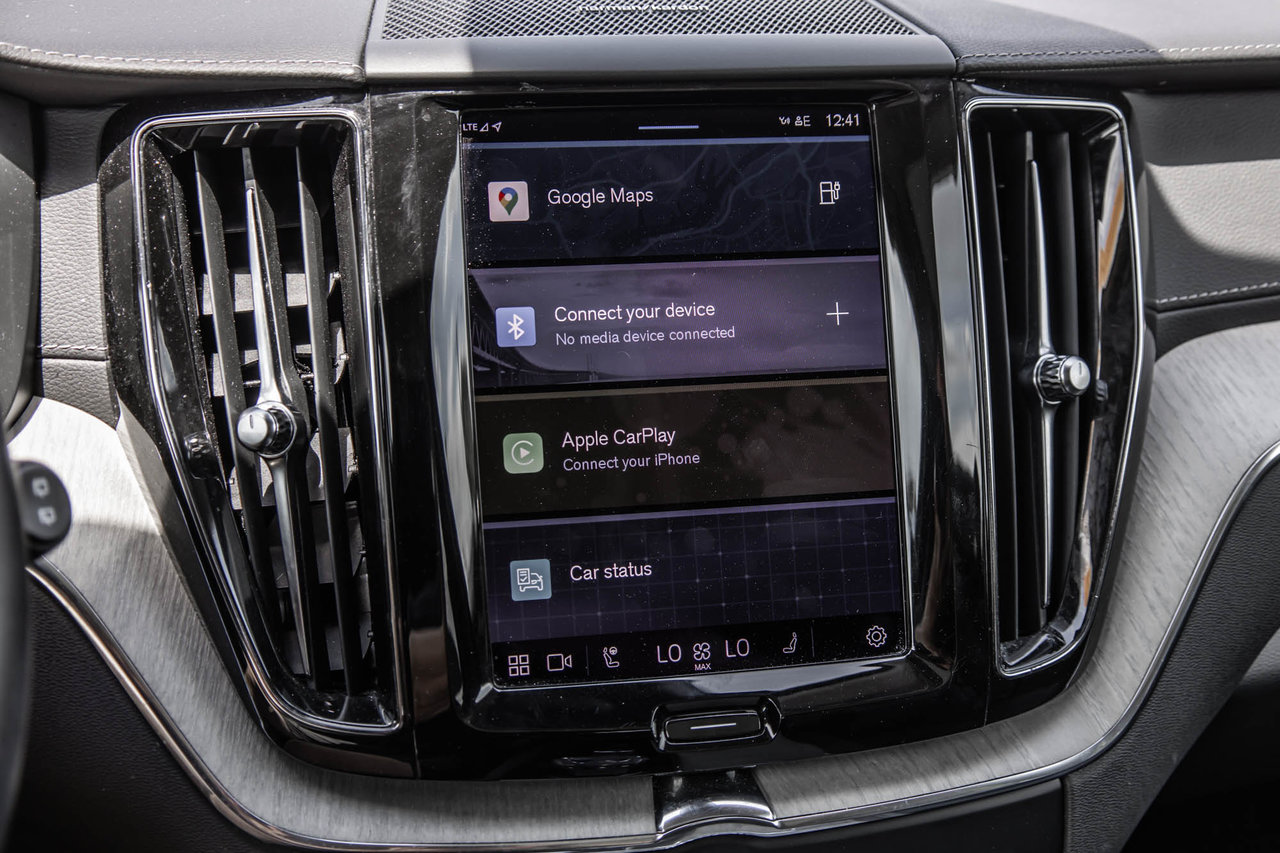 2020 Volkswagen Tiguan - Image 23
