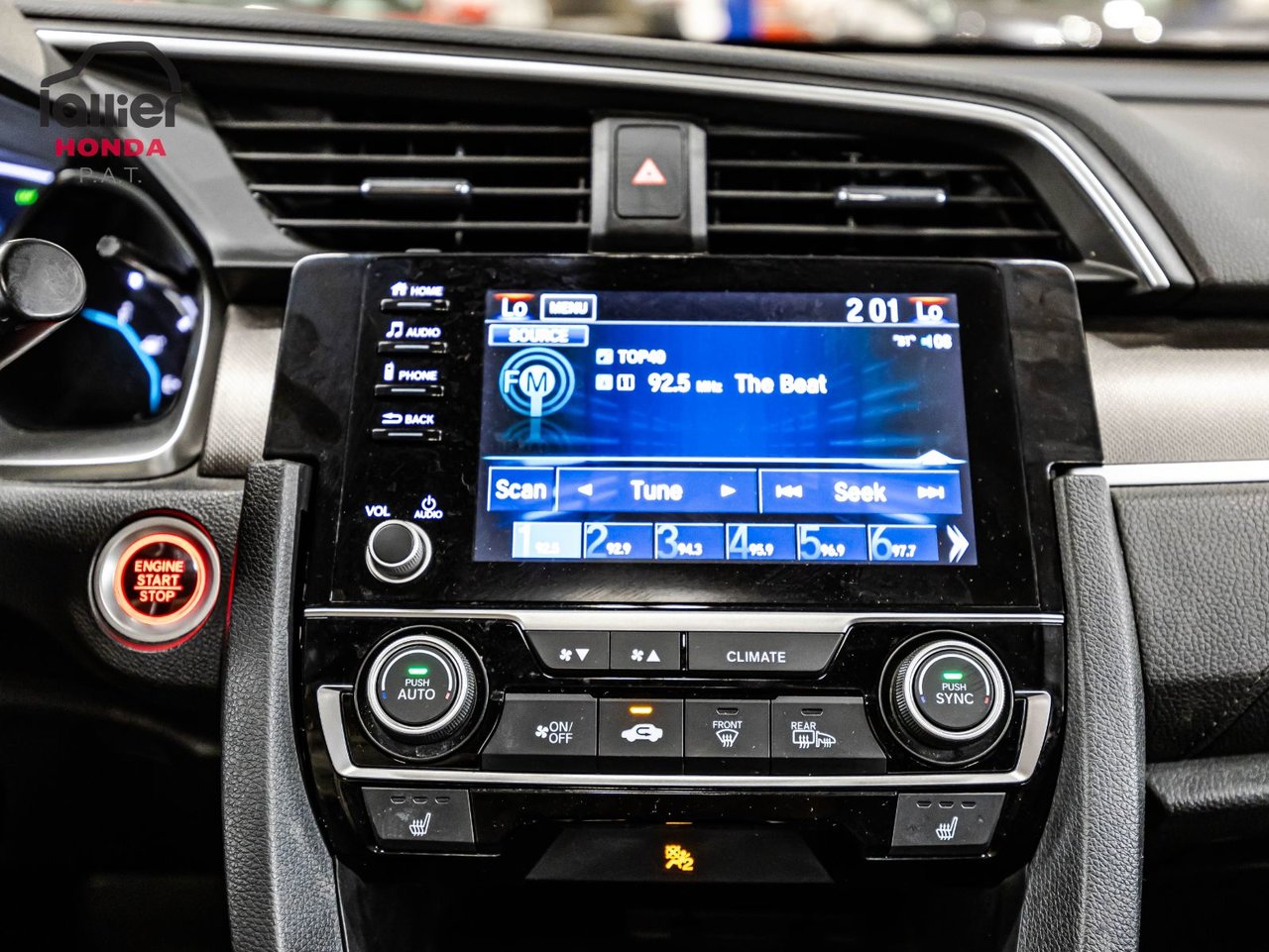 2024 Toyota Corolla - Image 25