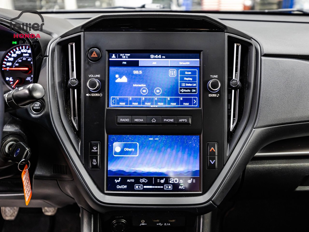 2024 Toyota Corolla - Image 23