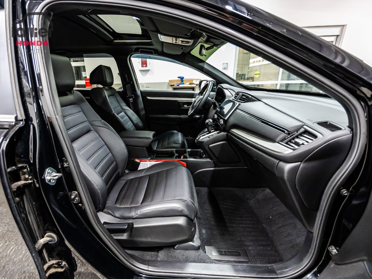 2025 Toyota Rav4 - Image 18