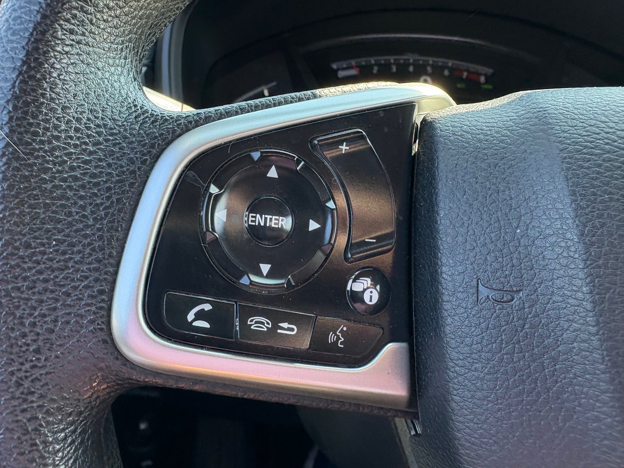 2023 Toyota Tacoma - Image 7
