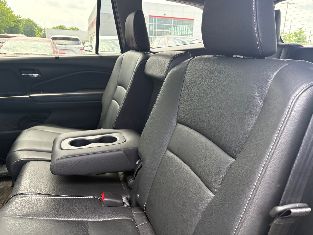 2024 Toyota Highlander - Image 7