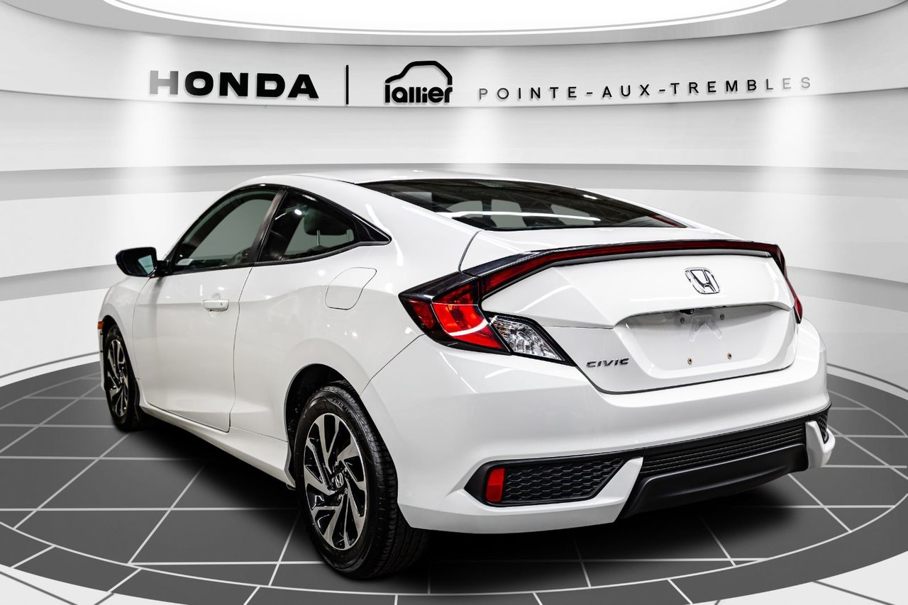 2022 Toyota Corolla - Image 5