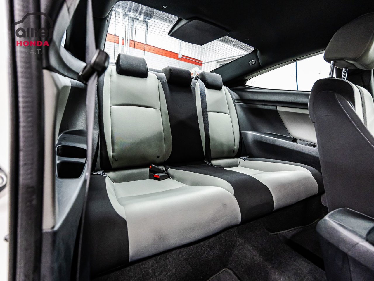 2022 Toyota Corolla - Image 15