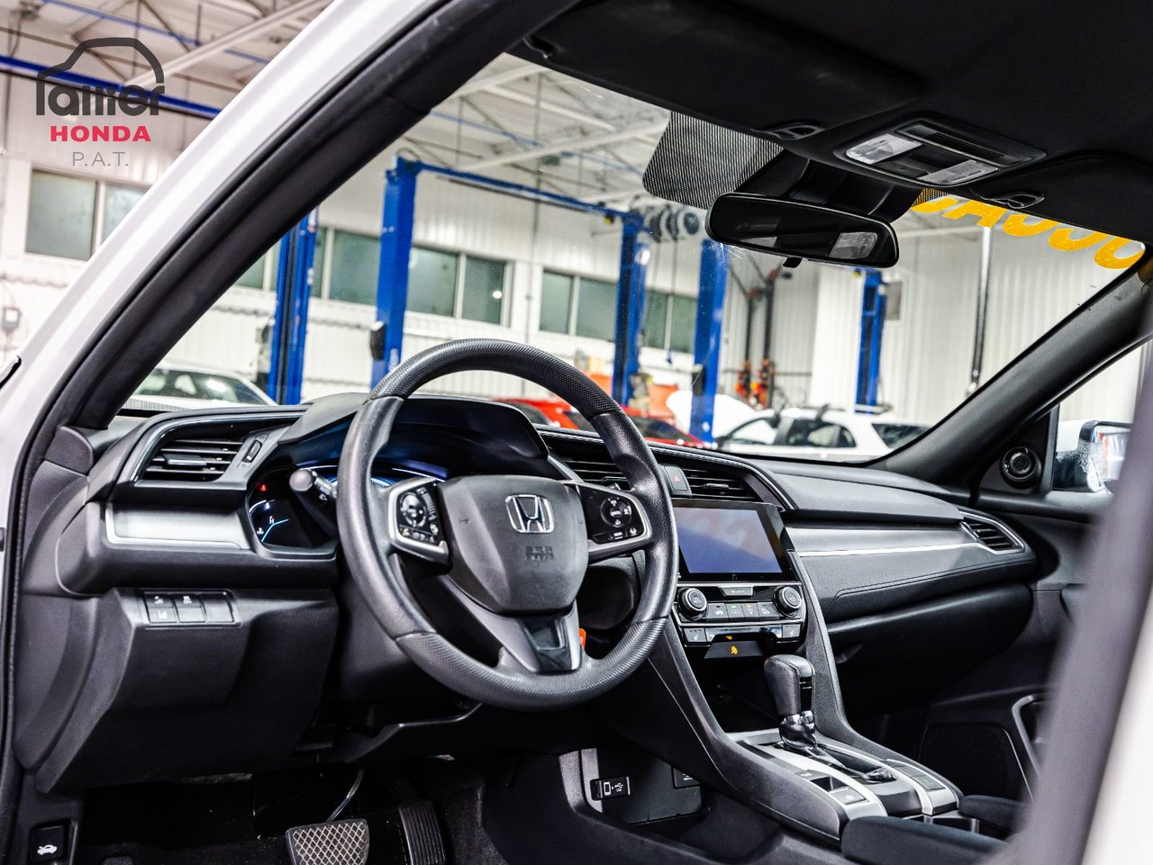 2022 Toyota Corolla - Image 17