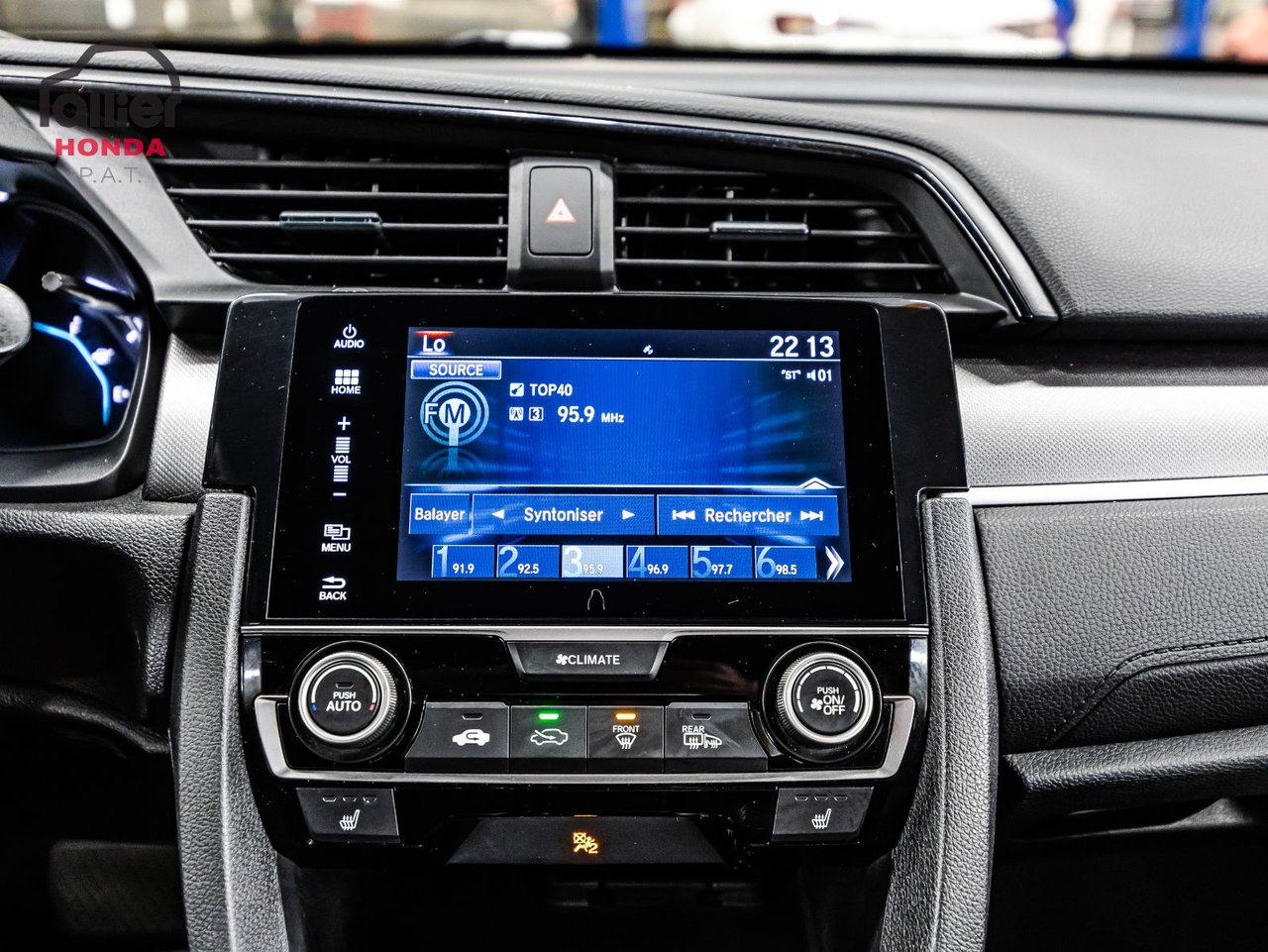 2022 Toyota Corolla - Image 21