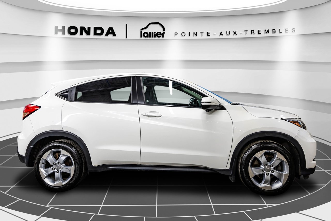 2024 Genesis GV70 - Image 8