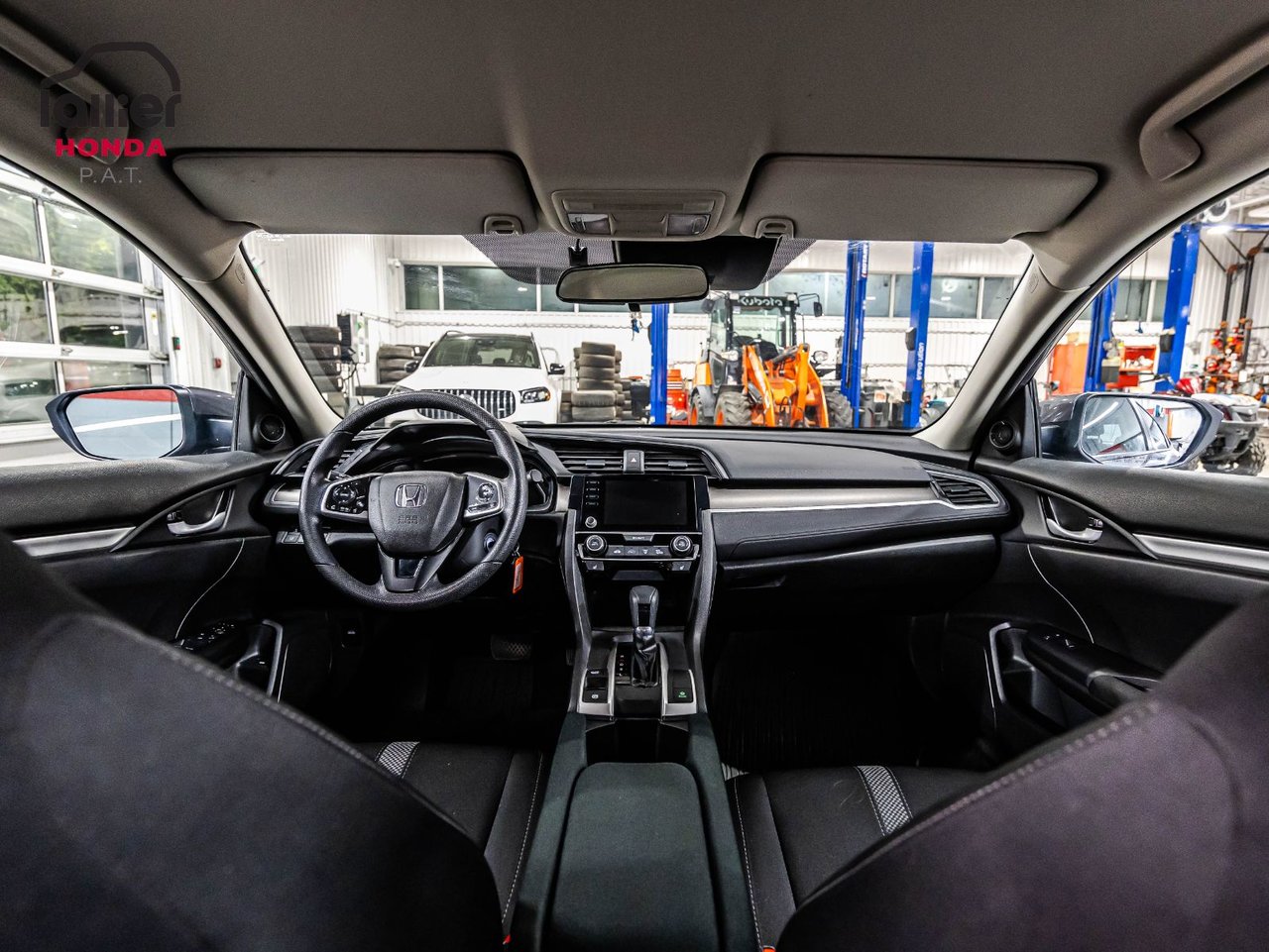 2023 Toyota Rav4 - Image 14