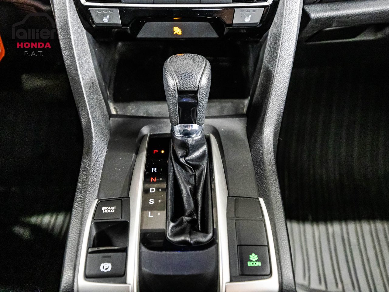 2023 Toyota Rav4 - Image 24