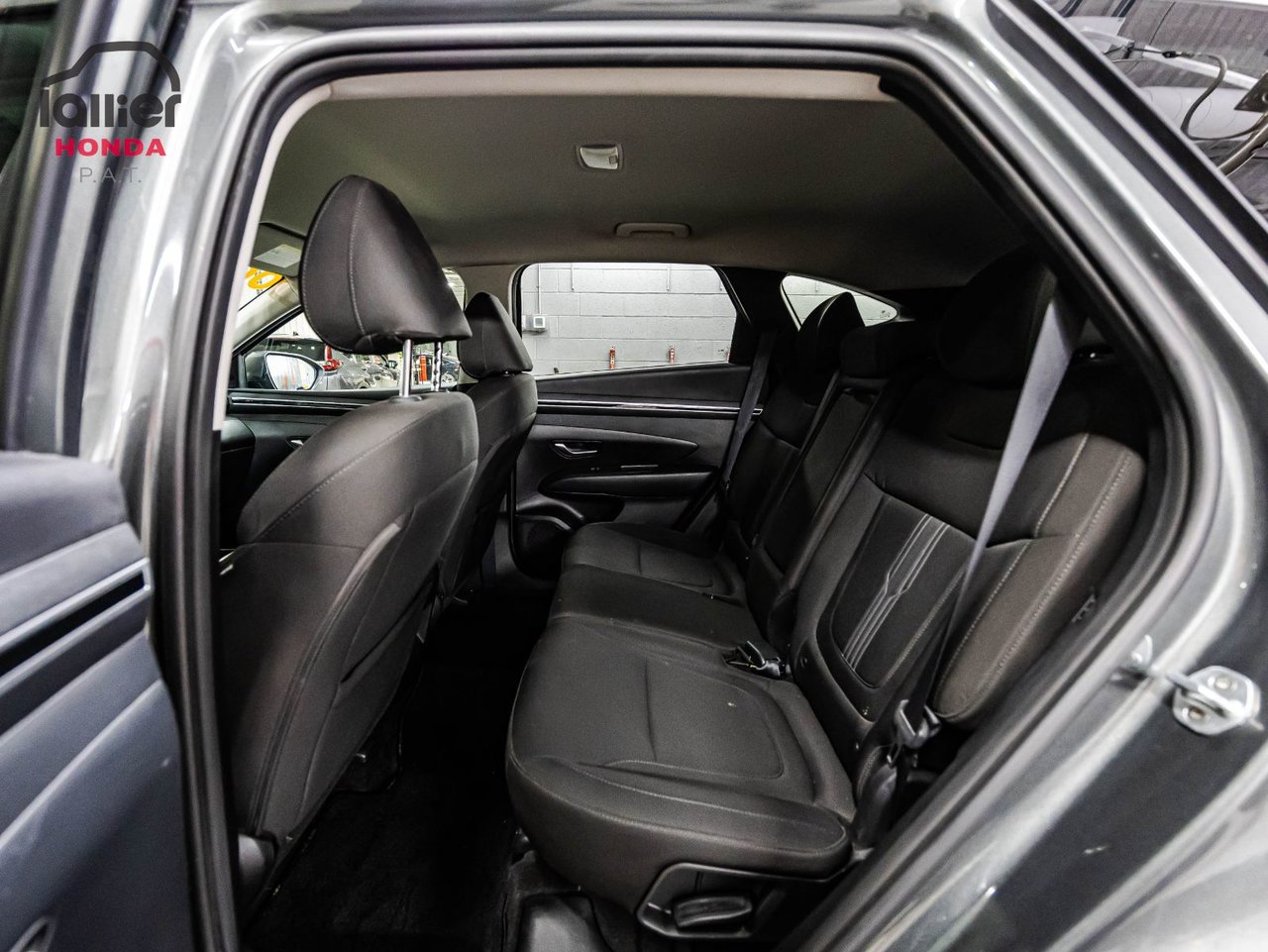 2017 Toyota Camry - Image 14