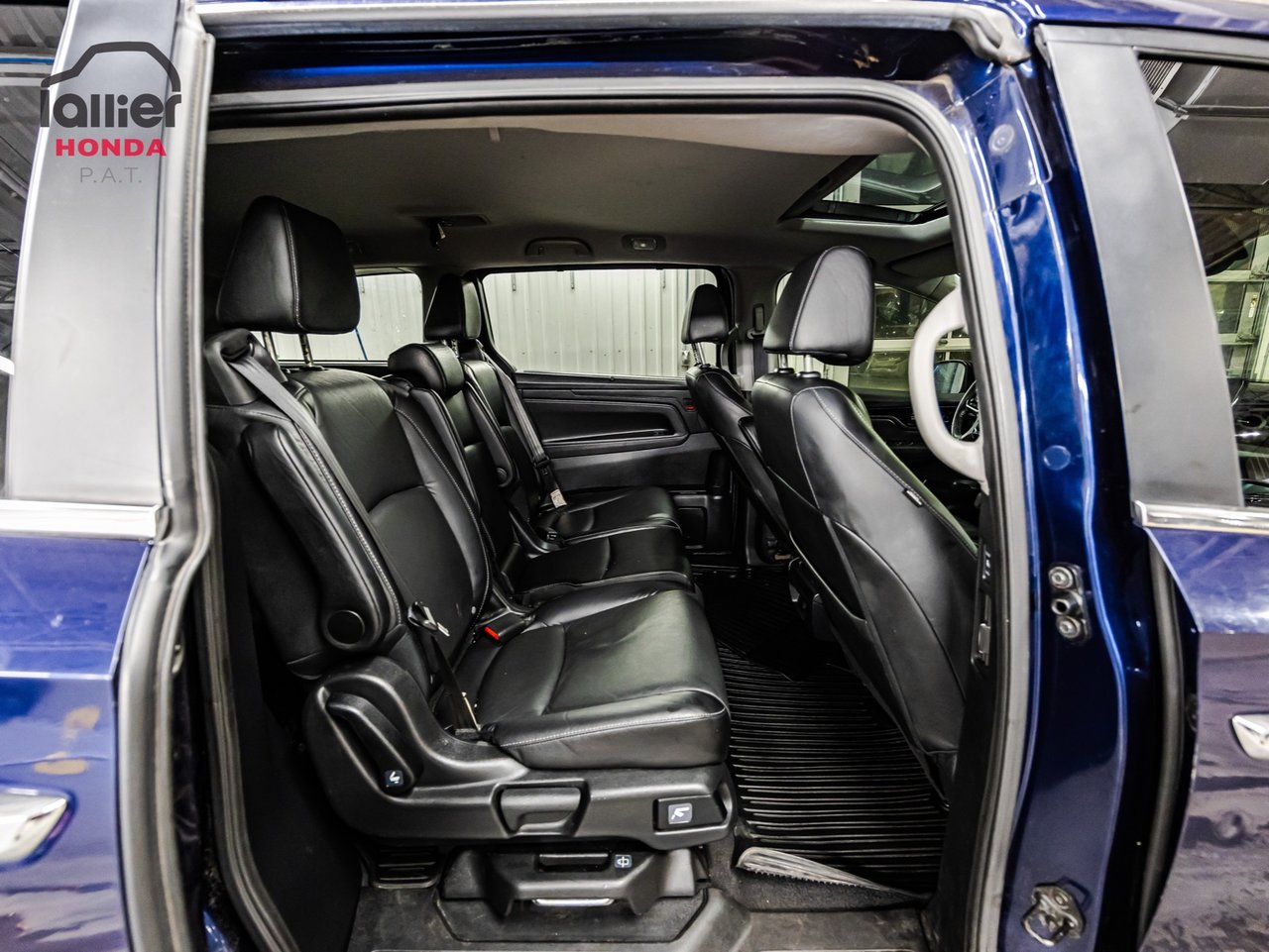 2020 Volkswagen Tiguan - Image 17