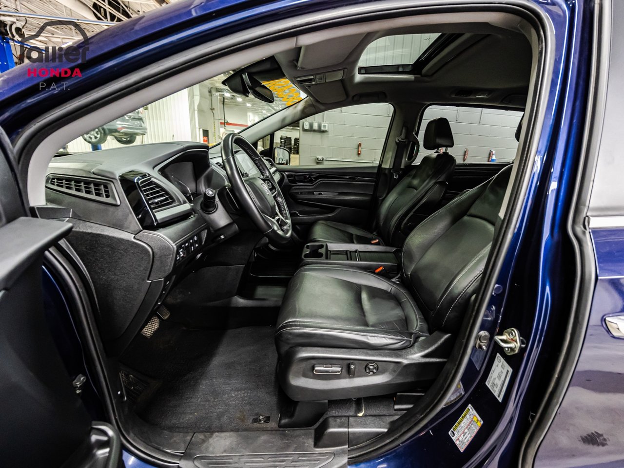 2020 Volkswagen Tiguan - Image 21