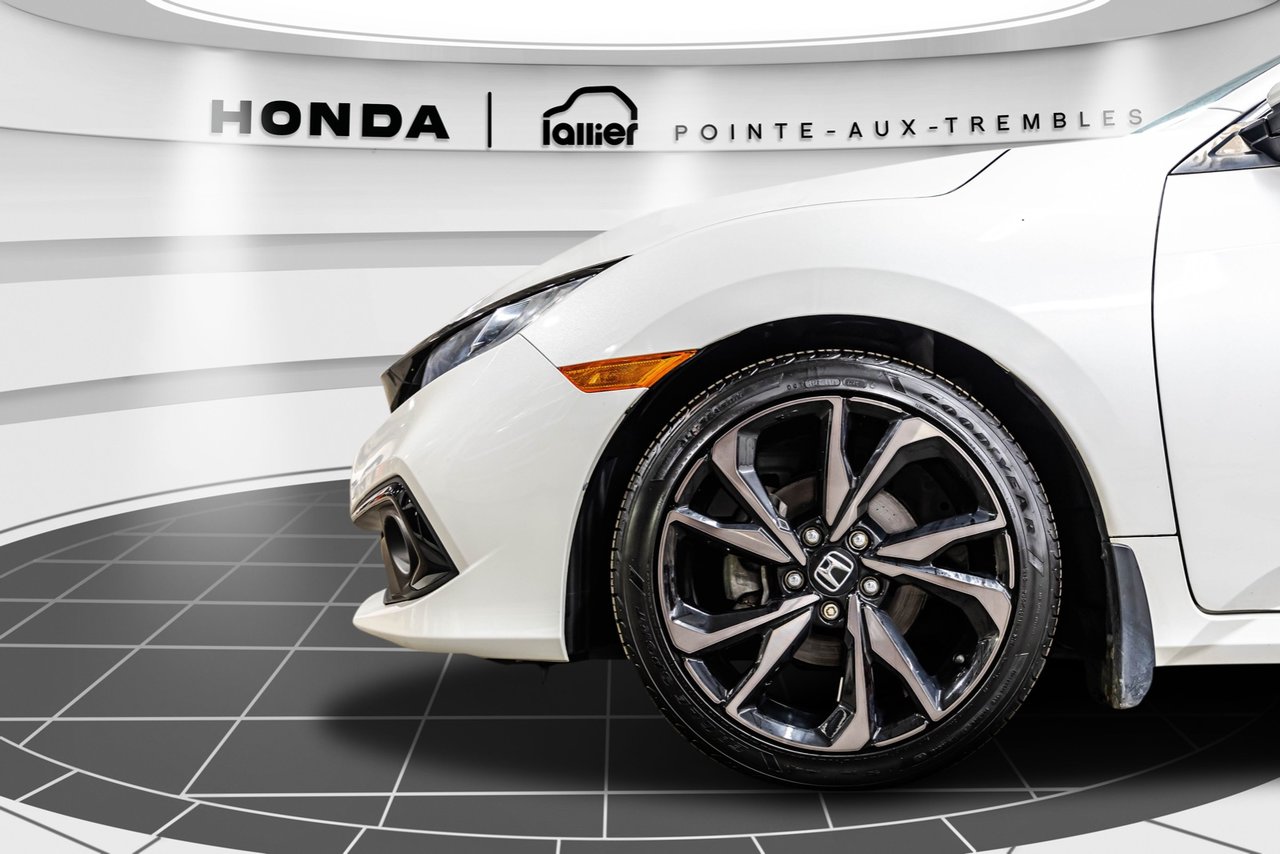 2020 Toyota Corolla - Image 10